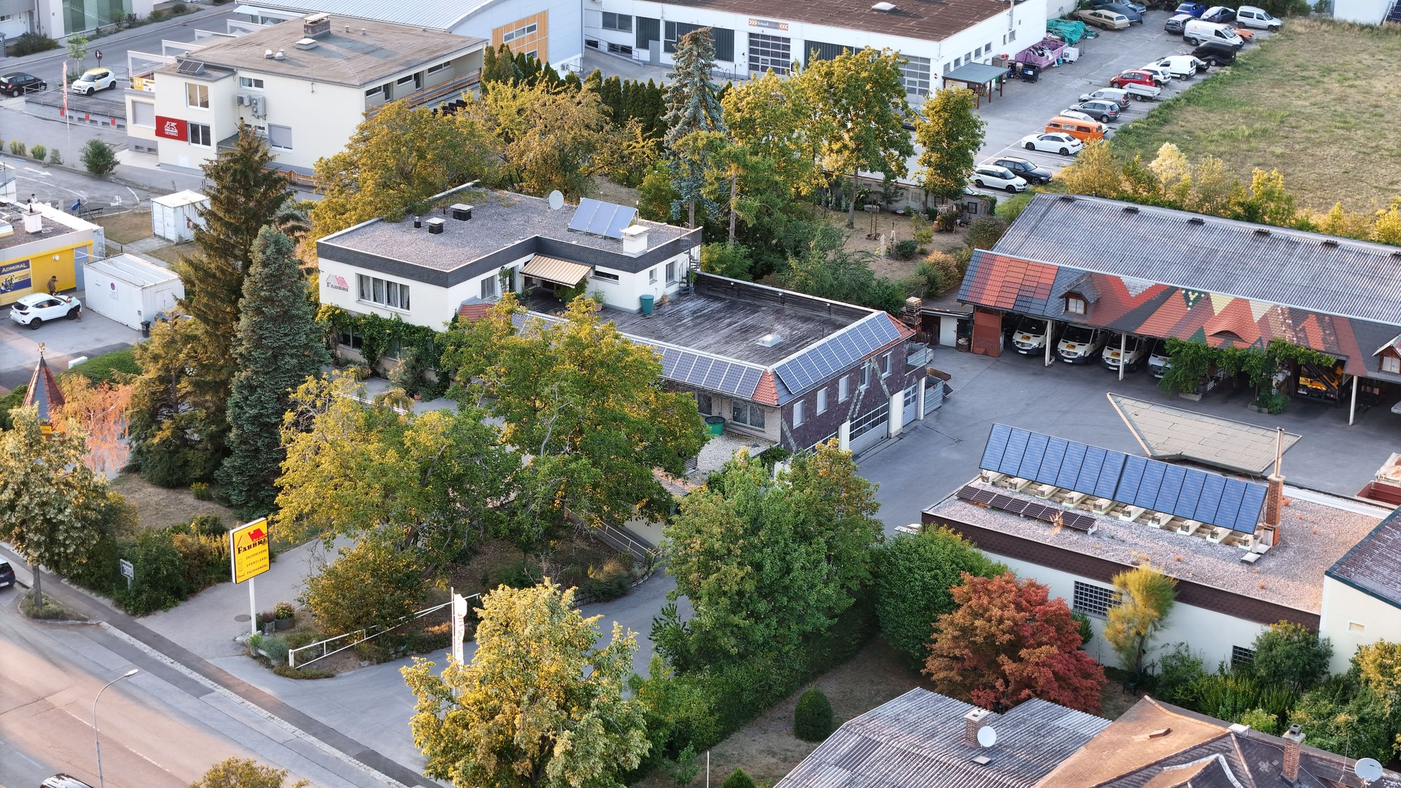 Luftaufnahme unseres Firmensitzes in Gloggnitz